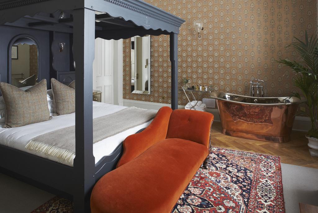 The Roseate Edinburgh - Small Luxury Hotels Of The World Екстериор снимка A suite at the hotel